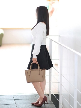 花純　かれん【新妻】